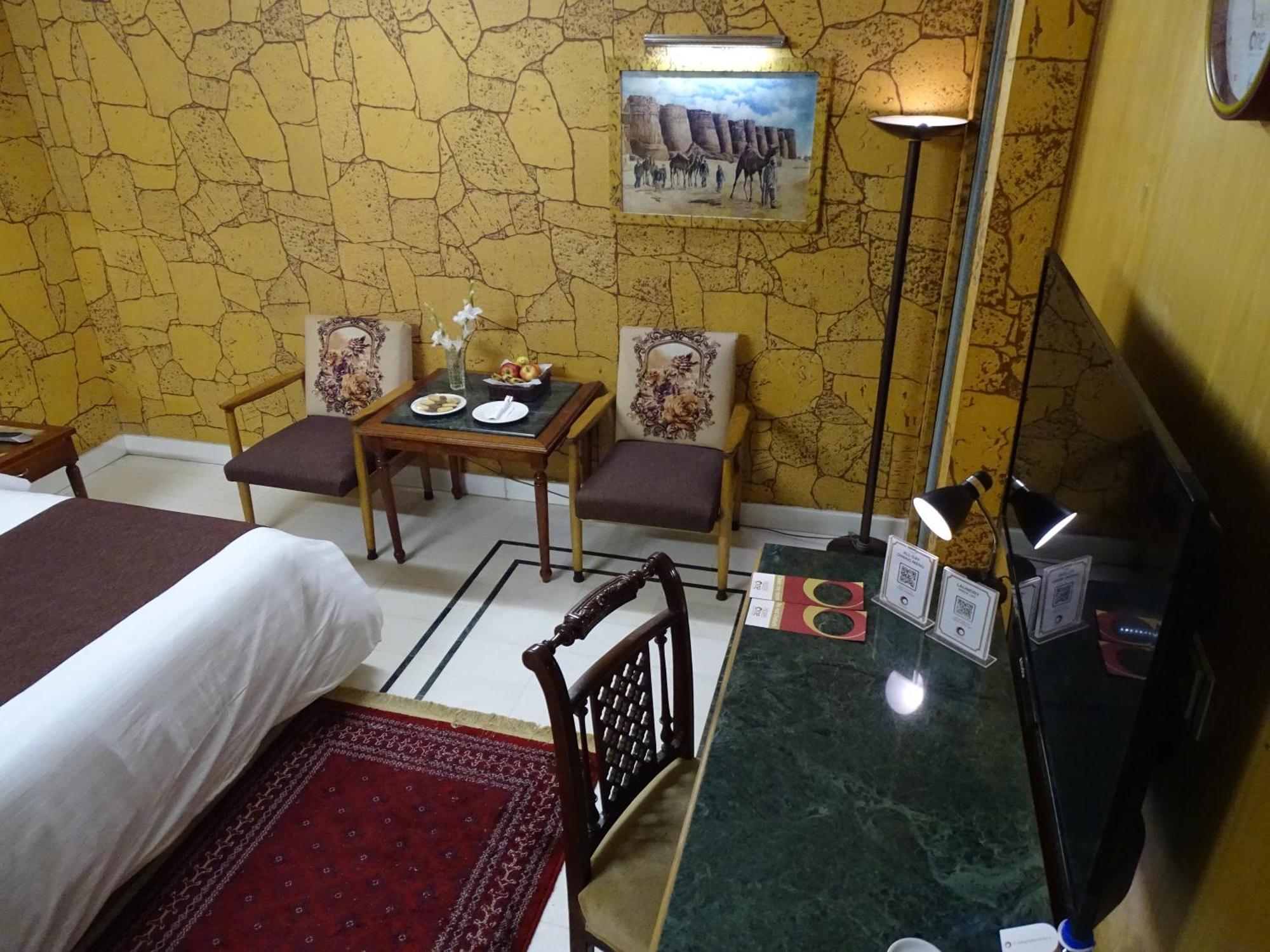 Hotel One Карачи Экстерьер фото